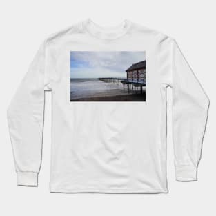 Saltburn By The Sea Long Sleeve T-Shirt